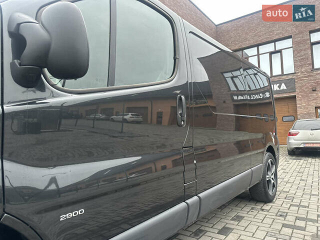 Черный Опель Виваро, объемом двигателя 2 л и пробегом 234 тыс. км за 12600 $, фото 68 на Automoto.ua