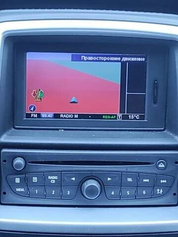 Чорний Опель Віваро, об'ємом двигуна 2 л та пробігом 274 тис. км за 11000 $, фото 4 на Automoto.ua