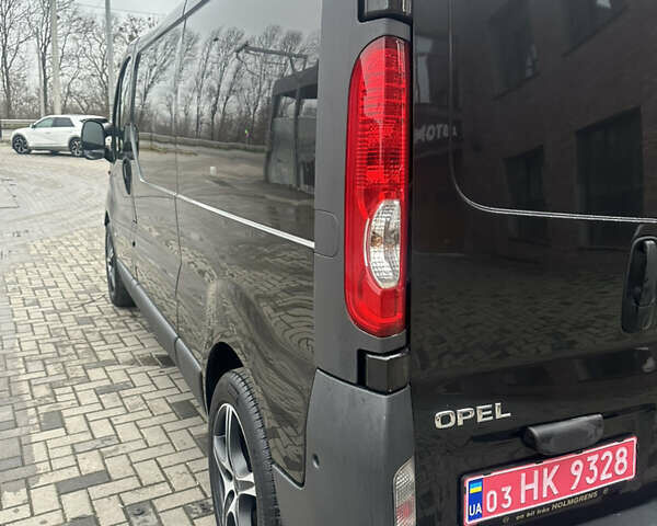 Черный Опель Виваро, объемом двигателя 2 л и пробегом 234 тыс. км за 12600 $, фото 23 на Automoto.ua