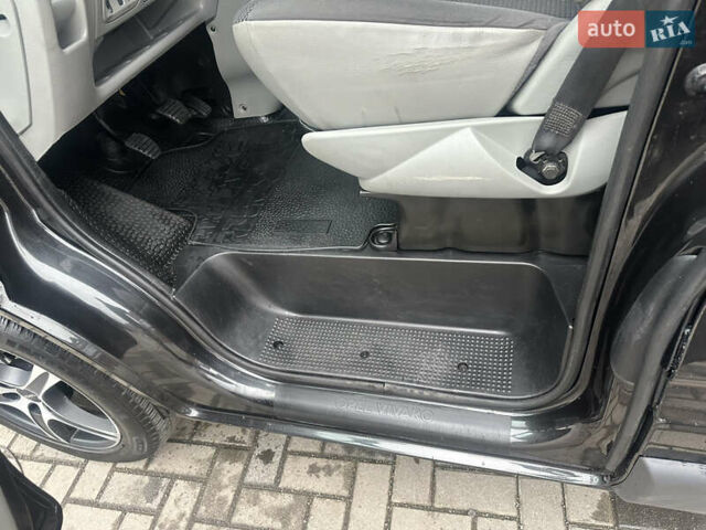 Черный Опель Виваро, объемом двигателя 2 л и пробегом 234 тыс. км за 12600 $, фото 53 на Automoto.ua