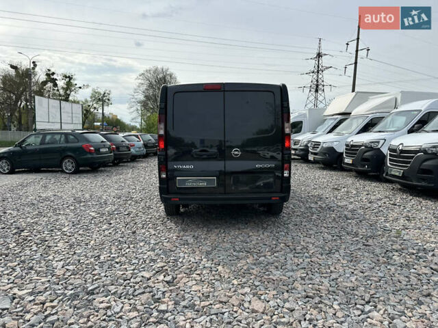 Черный Опель Виваро, объемом двигателя 1.6 л и пробегом 196 тыс. км за 12400 $, фото 9 на Automoto.ua