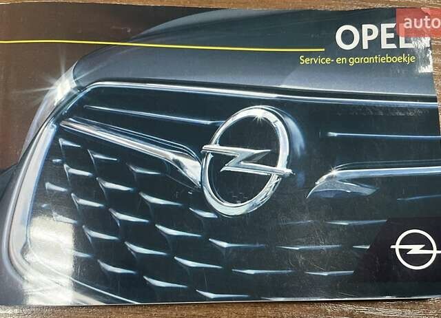 Чорний Опель Віваро, об'ємом двигуна 2 л та пробігом 178 тис. км за 21750 $, фото 29 на Automoto.ua