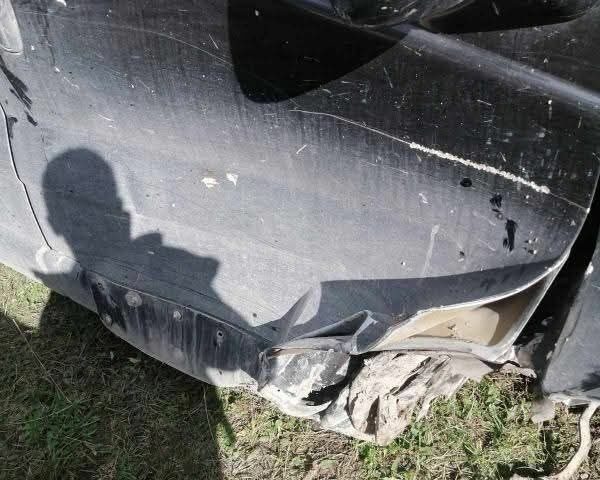 Черный Опель Виваро, объемом двигателя 1.9 л и пробегом 444 тыс. км за 2500 $, фото 5 на Automoto.ua