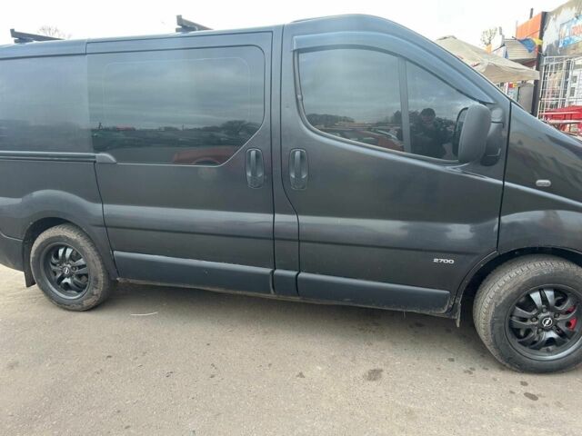 Черный Опель Виваро, объемом двигателя 1.9 л и пробегом 750 тыс. км за 8500 $, фото 4 на Automoto.ua