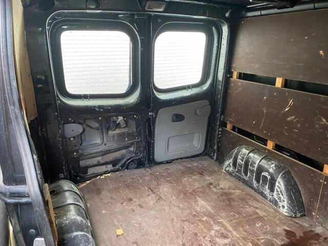 Опель Виваро 2005 в Харькове на Automoto.ua Черный Опель Виваро, объемом двигателя 1.9 л и пробегом 250 тыс. км за 3200 $, фото 6 на Automoto.ua