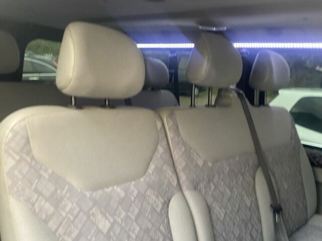 Чорний Опель Віваро, об'ємом двигуна 1.9 л та пробігом 300 тис. км за 9500 $, фото 12 на Automoto.ua