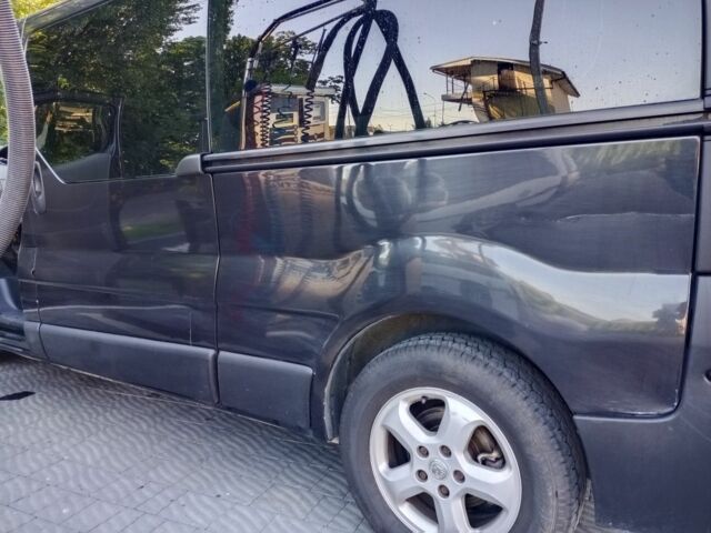 Черный Опель Виваро, объемом двигателя 2 л и пробегом 480 тыс. км за 12999 $, фото 6 на Automoto.ua