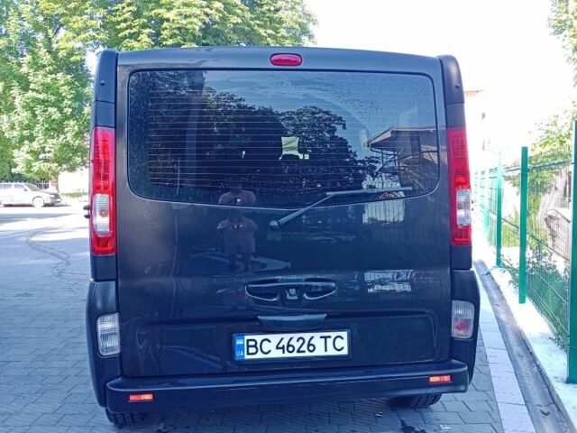 Черный Опель Виваро, объемом двигателя 2 л и пробегом 480 тыс. км за 12999 $, фото 3 на Automoto.ua