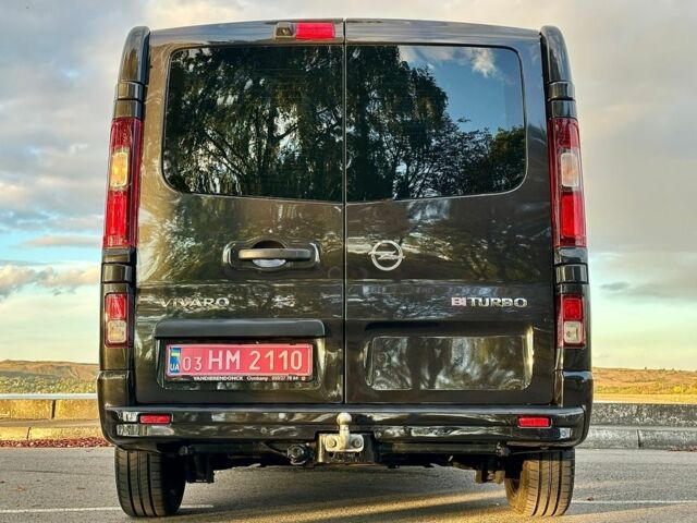 Черный Опель Виваро, объемом двигателя 1.6 л и пробегом 206 тыс. км за 17500 $, фото 16 на Automoto.ua