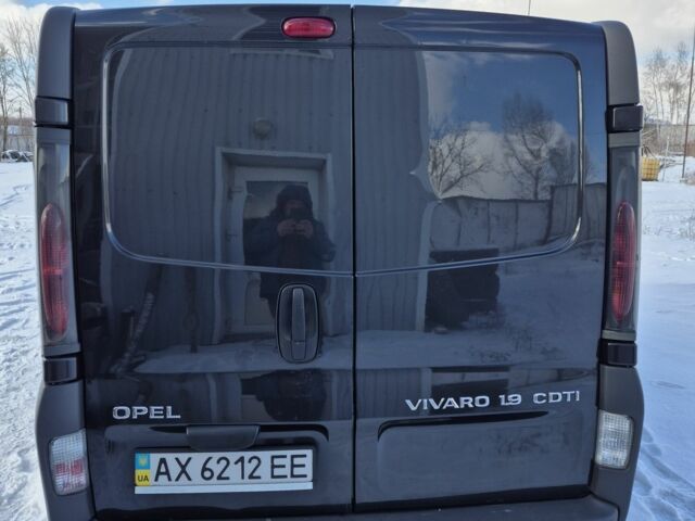 Чорний Опель Віваро, об'ємом двигуна 1.9 л та пробігом 280 тис. км за 7000 $, фото 3 на Automoto.ua