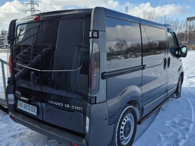 Чорний Опель Віваро, об'ємом двигуна 1.9 л та пробігом 280 тис. км за 7000 $, фото 1 на Automoto.ua