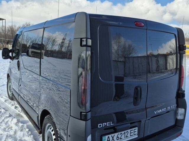 Чорний Опель Віваро, об'ємом двигуна 1.9 л та пробігом 280 тис. км за 7000 $, фото 2 на Automoto.ua