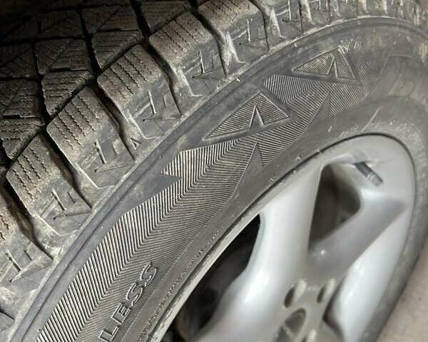 Чорний Опель Віваро, об'ємом двигуна 2.46 л та пробігом 267 тис. км за 9200 $, фото 12 на Automoto.ua