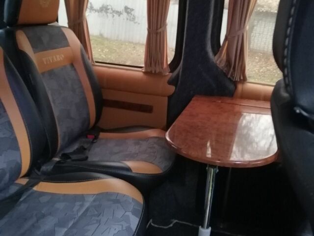 Черный Опель Виваро, объемом двигателя 2.5 л и пробегом 188 тыс. км за 7200 $, фото 7 на Automoto.ua