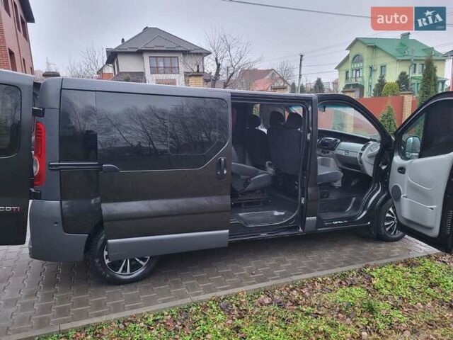 Чорний Опель Віваро, об'ємом двигуна 2 л та пробігом 241 тис. км за 9950 $, фото 55 на Automoto.ua