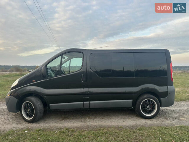 Чорний Опель Віваро, об'ємом двигуна 2 л та пробігом 273 тис. км за 9900 $, фото 9 на Automoto.ua