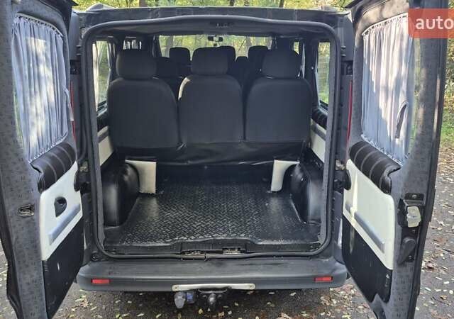 Черный Опель Виваро, объемом двигателя 2 л и пробегом 305 тыс. км за 7900 $, фото 34 на Automoto.ua