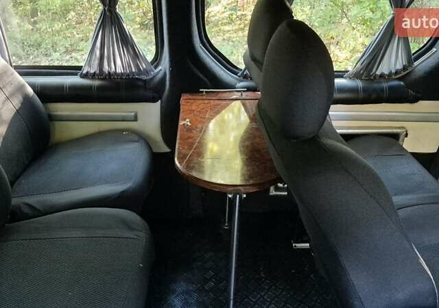 Чорний Опель Віваро, об'ємом двигуна 2 л та пробігом 305 тис. км за 8100 $, фото 32 на Automoto.ua