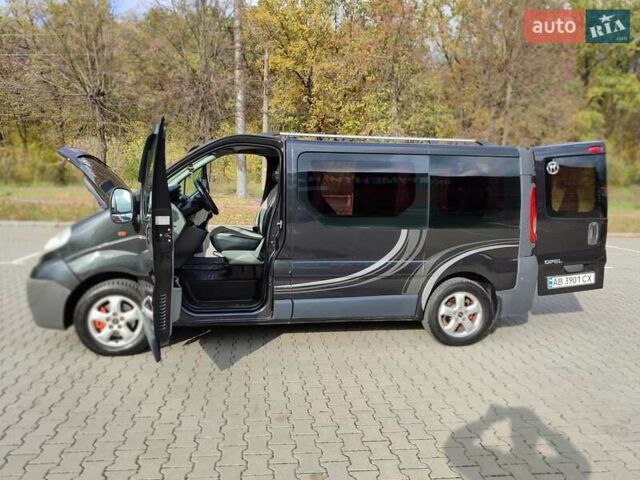 Чорний Опель Віваро, об'ємом двигуна 2 л та пробігом 277 тис. км за 7850 $, фото 19 на Automoto.ua