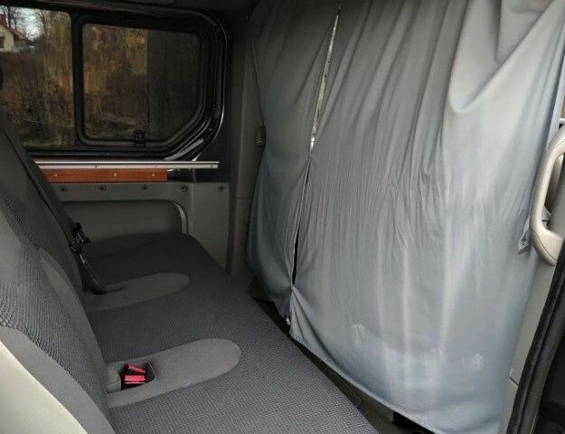 Черный Опель Виваро, объемом двигателя 2 л и пробегом 230 тыс. км за 7400 $, фото 15 на Automoto.ua