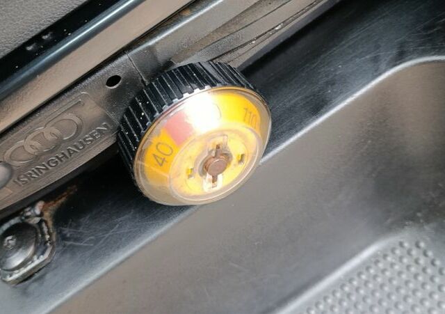 Черный Опель Виваро, объемом двигателя 2 л и пробегом 220 тыс. км за 8900 $, фото 22 на Automoto.ua