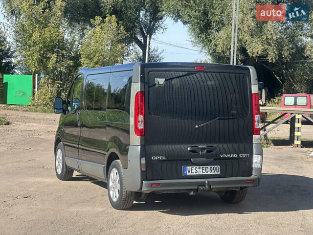 Черный Опель Виваро, объемом двигателя 2 л и пробегом 263 тыс. км за 11900 $, фото 5 на Automoto.ua