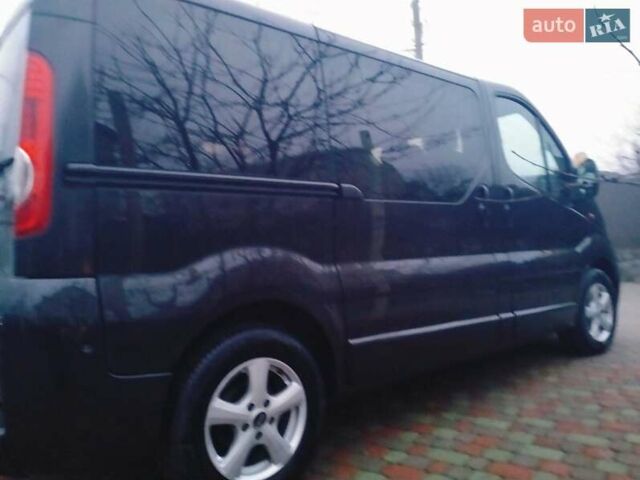 Черный Опель Виваро, объемом двигателя 2 л и пробегом 205 тыс. км за 11500 $, фото 6 на Automoto.ua