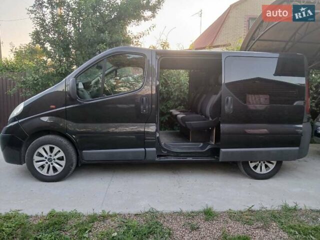 Черный Опель Виваро, объемом двигателя 2 л и пробегом 359 тыс. км за 11600 $, фото 12 на Automoto.ua