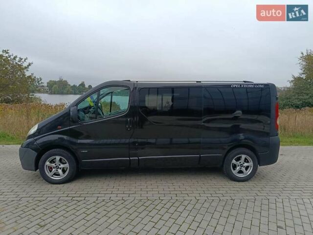 Черный Опель Виваро, объемом двигателя 2.5 л и пробегом 280 тыс. км за 9200 $, фото 6 на Automoto.ua