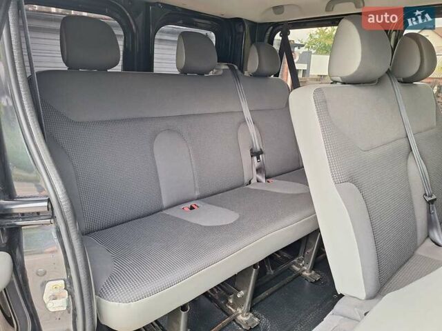 Черный Опель Виваро, объемом двигателя 2 л и пробегом 199 тыс. км за 13999 $, фото 21 на Automoto.ua