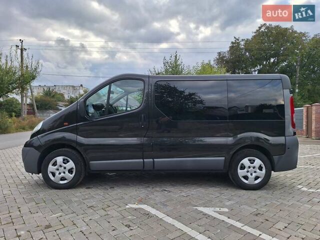 Черный Опель Виваро, объемом двигателя 2 л и пробегом 199 тыс. км за 14200 $, фото 13 на Automoto.ua