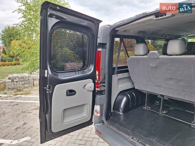 Черный Опель Виваро, объемом двигателя 2 л и пробегом 199 тыс. км за 13999 $, фото 25 на Automoto.ua