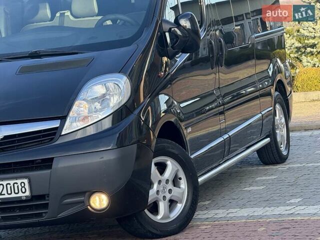 Черный Опель Виваро, объемом двигателя 2 л и пробегом 198 тыс. км за 13950 $, фото 19 на Automoto.ua