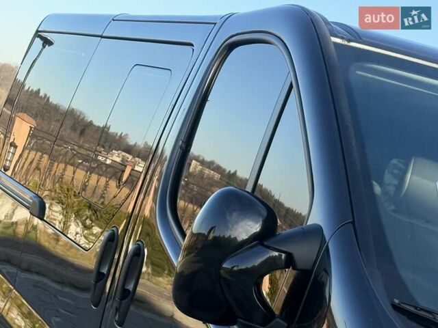 Черный Опель Виваро, объемом двигателя 2 л и пробегом 198 тыс. км за 13950 $, фото 9 на Automoto.ua