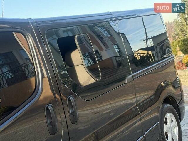 Черный Опель Виваро, объемом двигателя 2 л и пробегом 198 тыс. км за 13950 $, фото 24 на Automoto.ua