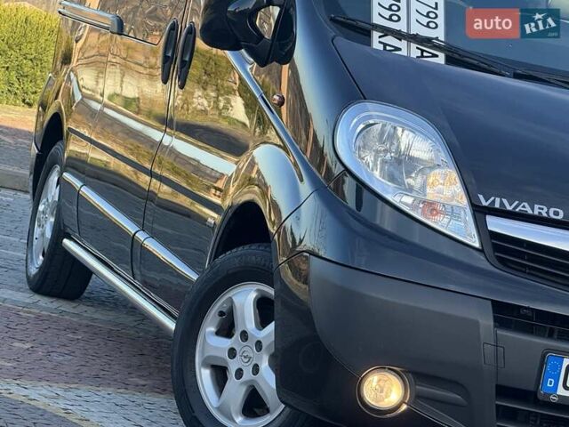 Черный Опель Виваро, объемом двигателя 2 л и пробегом 198 тыс. км за 13950 $, фото 6 на Automoto.ua