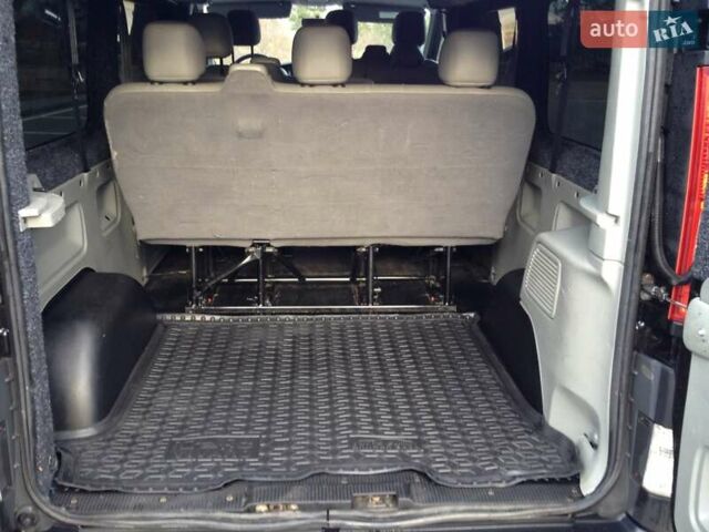 Черный Опель Виваро, объемом двигателя 2 л и пробегом 250 тыс. км за 14200 $, фото 12 на Automoto.ua