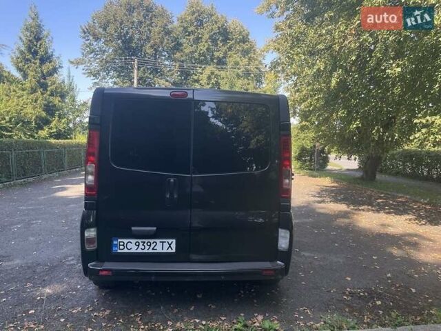 Чорний Опель Віваро, об'ємом двигуна 2 л та пробігом 415 тис. км за 13500 $, фото 3 на Automoto.ua