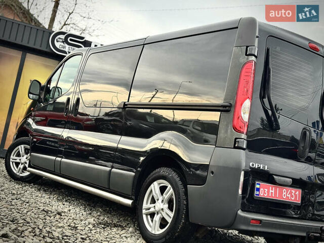 Черный Опель Виваро, объемом двигателя 2 л и пробегом 267 тыс. км за 14900 $, фото 21 на Automoto.ua