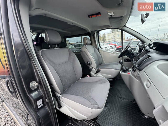Черный Опель Виваро, объемом двигателя 2 л и пробегом 267 тыс. км за 14900 $, фото 27 на Automoto.ua
