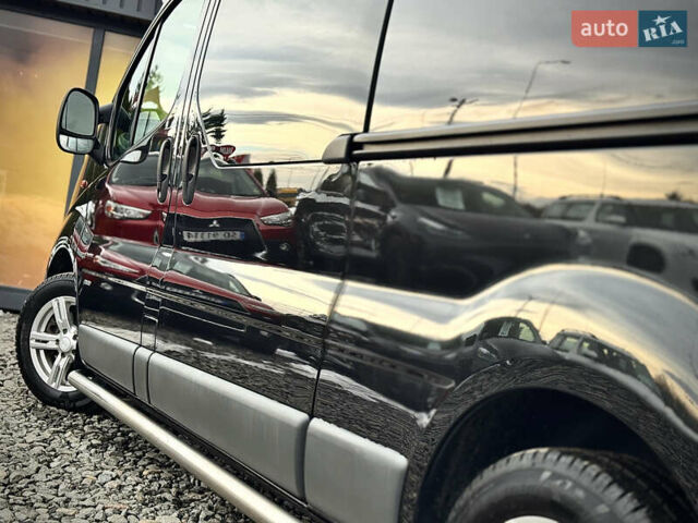 Черный Опель Виваро, объемом двигателя 2 л и пробегом 267 тыс. км за 14900 $, фото 22 на Automoto.ua