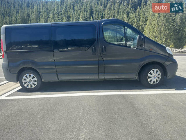 Черный Опель Виваро, объемом двигателя 2 л и пробегом 348 тыс. км за 13500 $, фото 16 на Automoto.ua