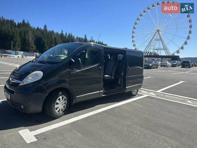 Черный Опель Виваро, объемом двигателя 2 л и пробегом 348 тыс. км за 13500 $, фото 44 на Automoto.ua