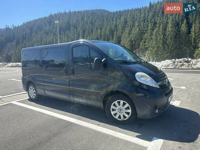 Черный Опель Виваро, объемом двигателя 2 л и пробегом 348 тыс. км за 13500 $, фото 8 на Automoto.ua