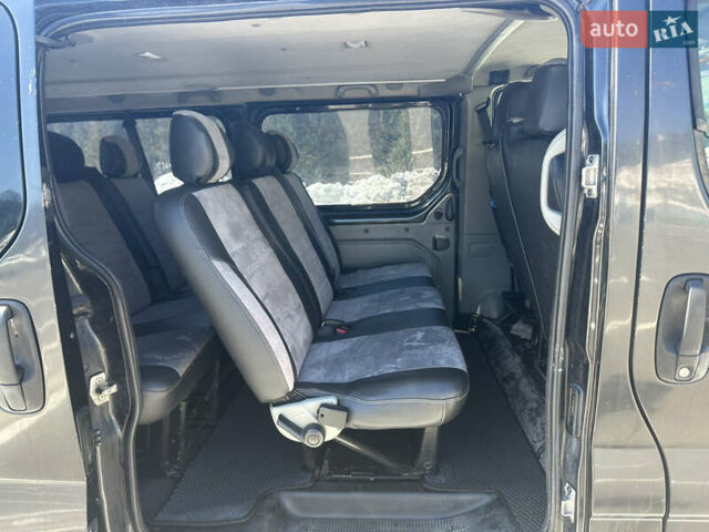 Черный Опель Виваро, объемом двигателя 2 л и пробегом 348 тыс. км за 13500 $, фото 31 на Automoto.ua