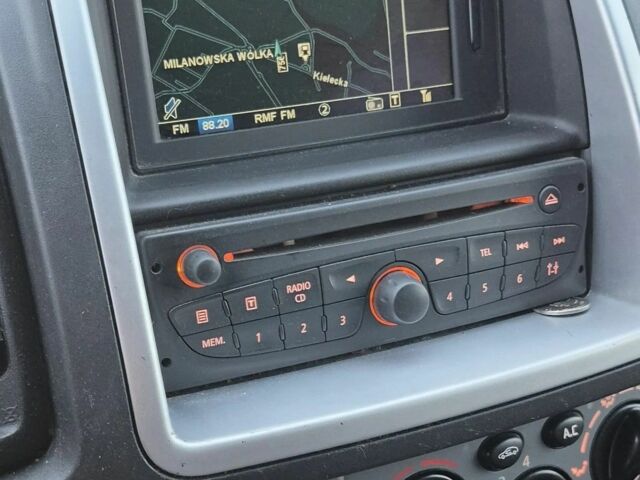 Черный Опель Виваро, объемом двигателя 2 л и пробегом 186 тыс. км за 8800 $, фото 13 на Automoto.ua