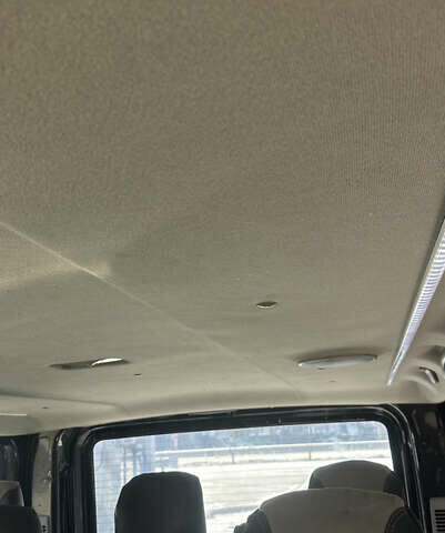 Черный Опель Виваро, объемом двигателя 2 л и пробегом 348 тыс. км за 13500 $, фото 2 на Automoto.ua