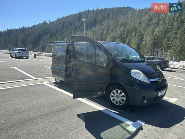 Черный Опель Виваро, объемом двигателя 2 л и пробегом 348 тыс. км за 13500 $, фото 33 на Automoto.ua