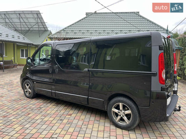 Черный Опель Виваро, объемом двигателя 2 л и пробегом 316 тыс. км за 14950 $, фото 9 на Automoto.ua