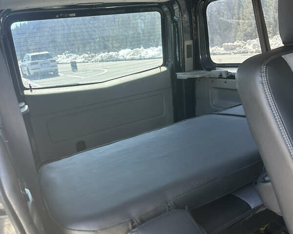 Черный Опель Виваро, объемом двигателя 2 л и пробегом 348 тыс. км за 13500 $, фото 35 на Automoto.ua